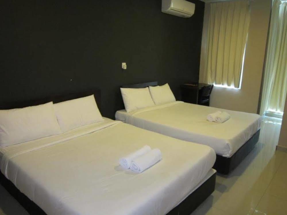 Smart Hotel Bangi Seksyen 9 Bandar Baru Bangi Экстерьер фото